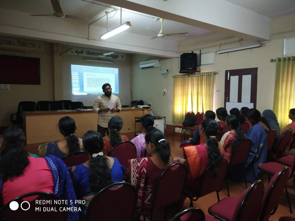 Training on fodder production